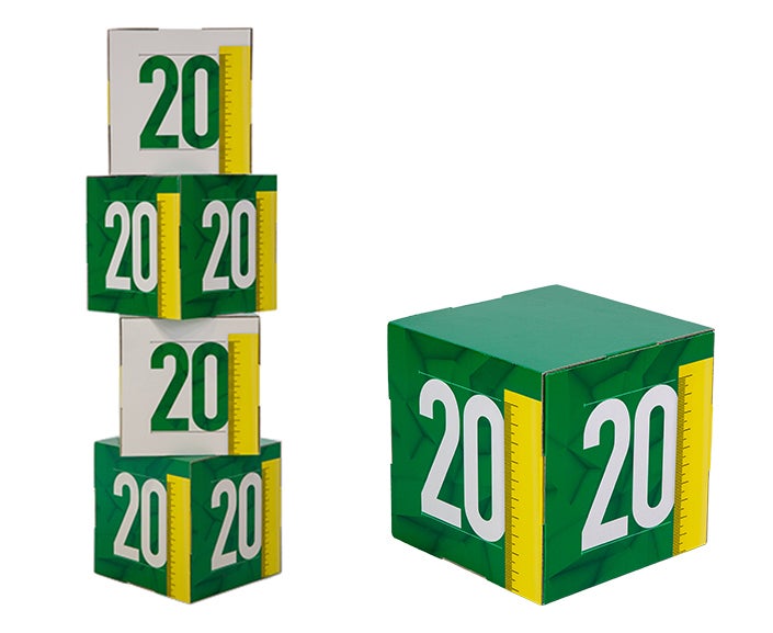 Stackable cubes closed | Different sizes | set of 4 cubes