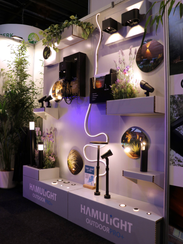 Kartonnen showroomdisplay Hamulight - Holbox Shop Direct Kartonnen showroomdisplay Hamulight - Holbox Shop Direct